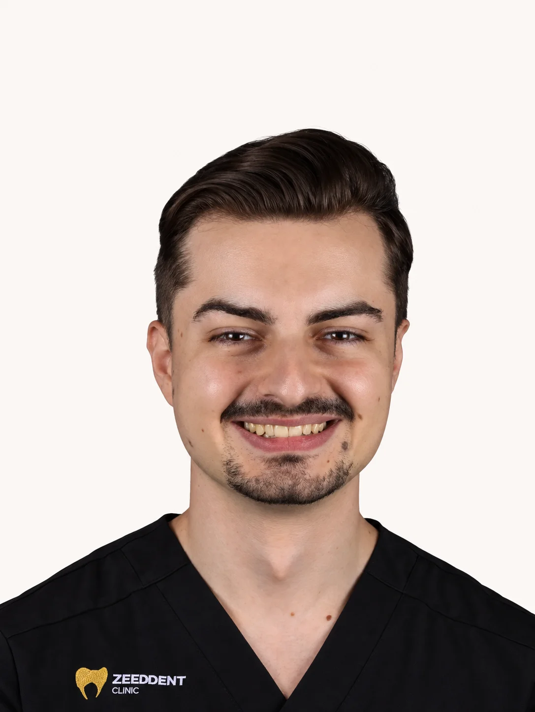 Dr. Stefano Glisci, Dentist, Implantology and Advanced Surgery Specialist, ZEEDDENT